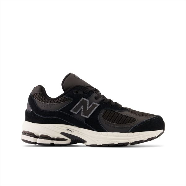 NEW BALANCE 2002 Black Phantom